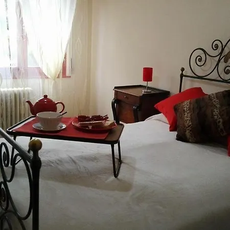 Il Tempo Del Sogno Con Cani E Gatti Pet&breakfast Bed & Breakfast *
